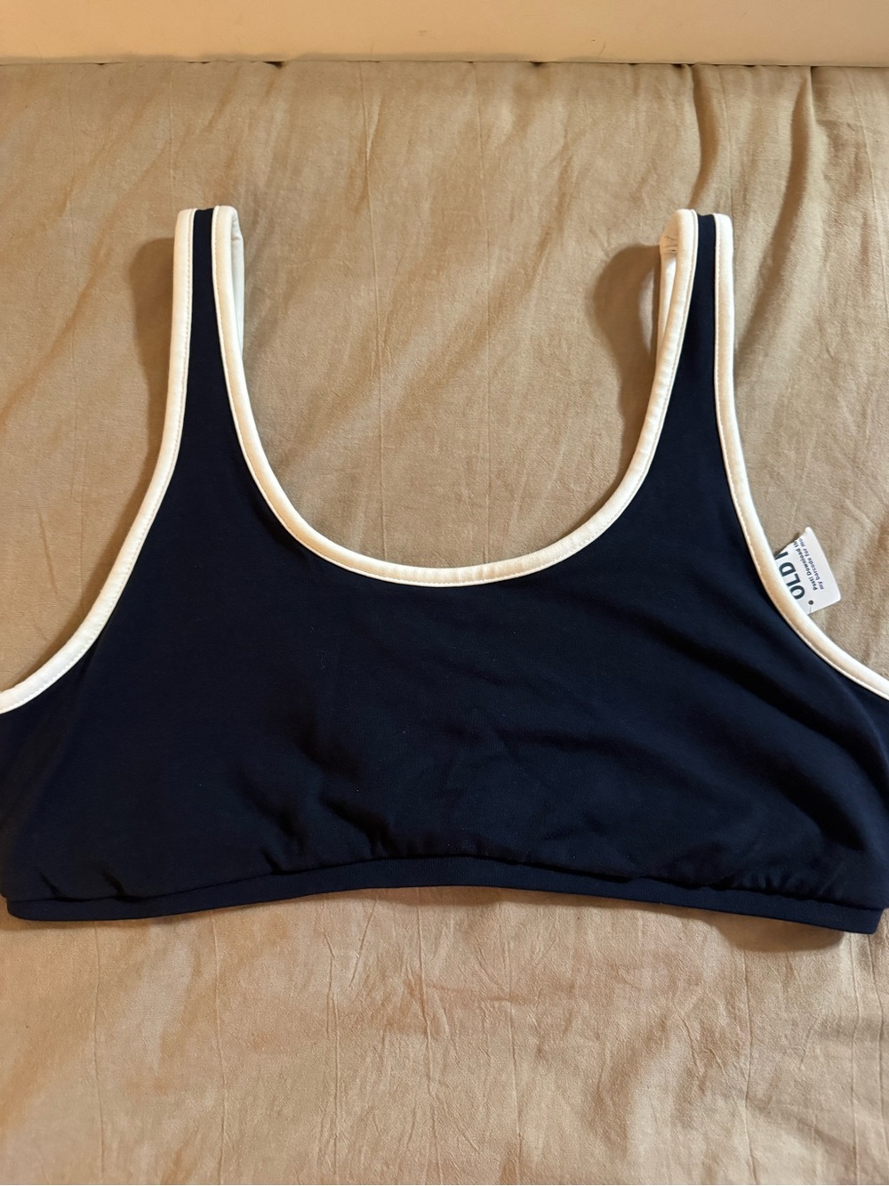 NWT Old Navy Light Support Power Chill Sports Bra Navy w/ White Trim